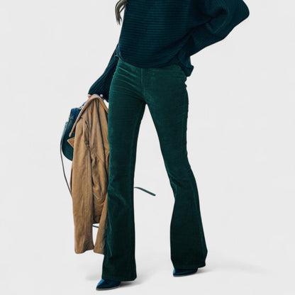 María | Pantalones acampanados terciopelo