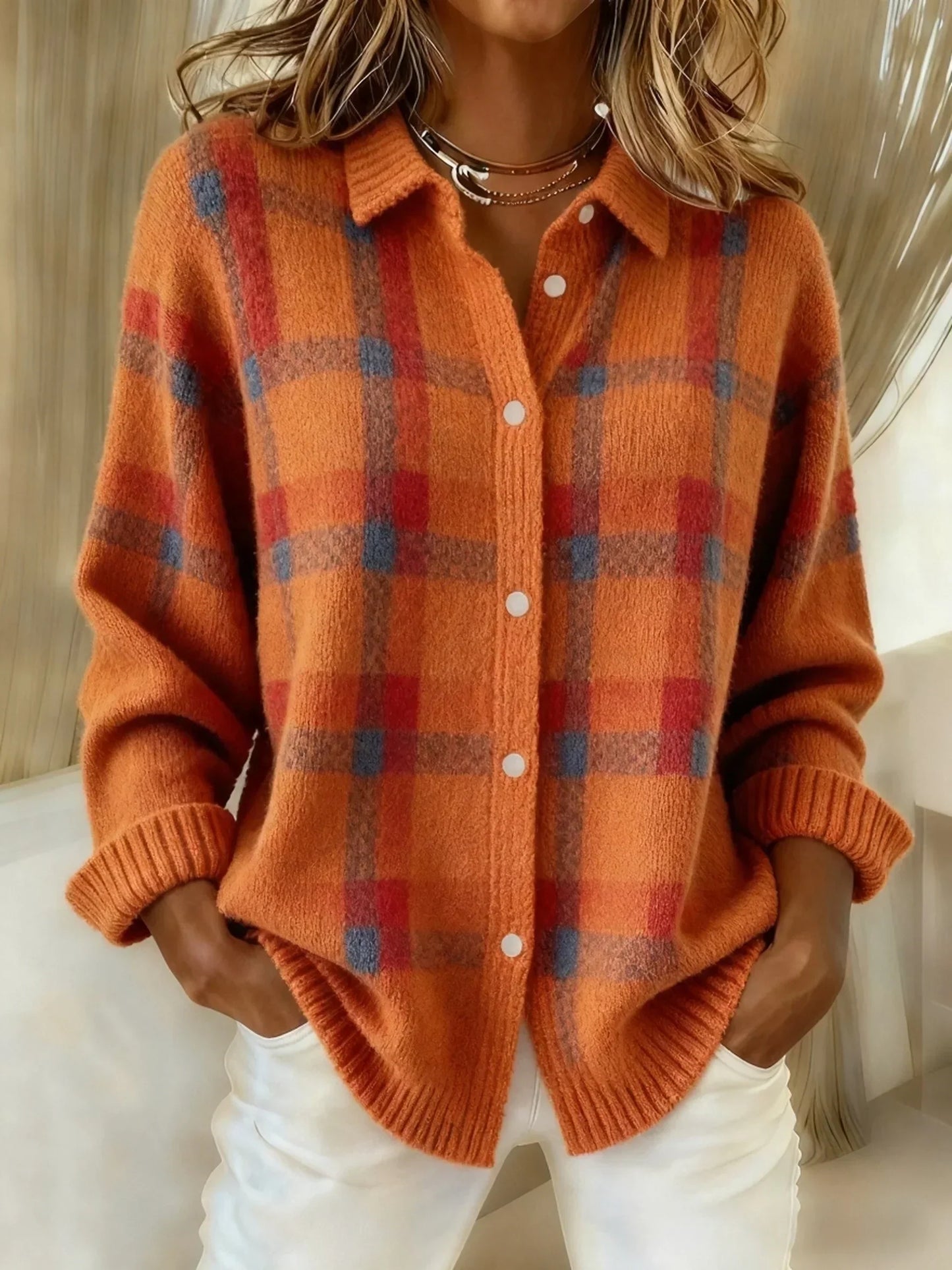 Victoria | Suéter Retro de Cuadros con Contraste Casual