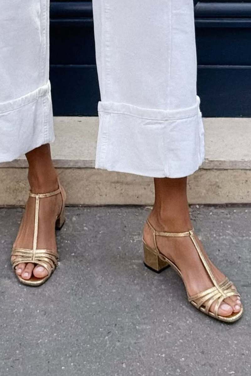 Allegra | Sandalias Doradas, Elegancia Cotidiana